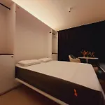 Studio-r 米德尔克尔克